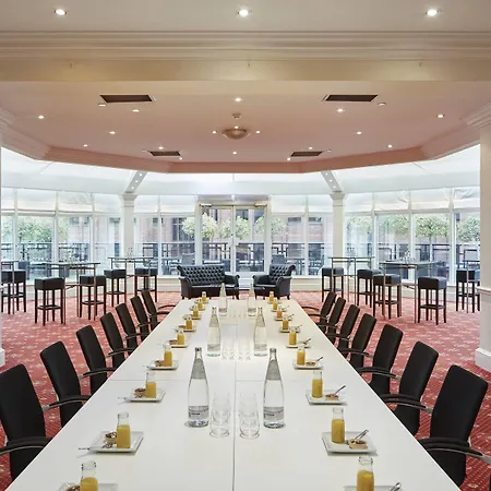 Delta By Marriott Centre