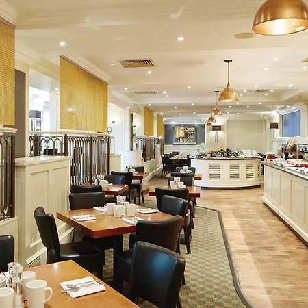 Delta By Marriott Centre Отель