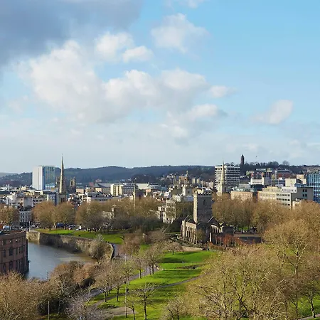 Delta By Marriott Centre Отель