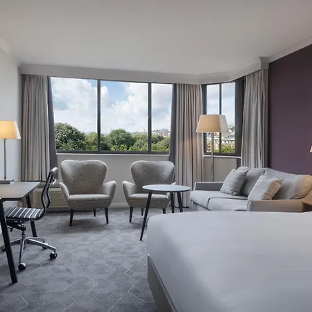 Delta By Marriott Centre Otel 4*