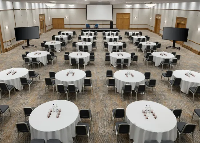 Delta By Marriott Centre Ξενοδοχείο 4*