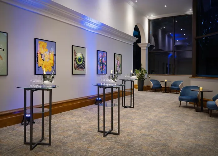 Delta By Marriott Centre Ξενοδοχείο 4*