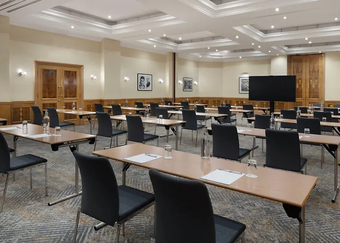 Delta By Marriott Centre Ξενοδοχείο 4*