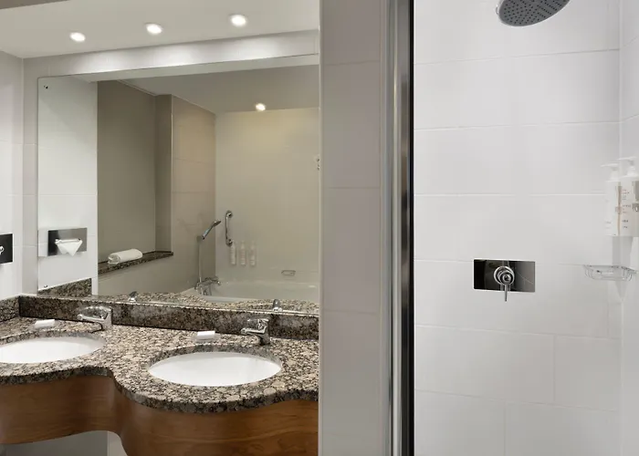 酒店 Delta By Marriott Centre