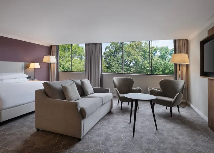 Delta By Marriott Centre Hotell