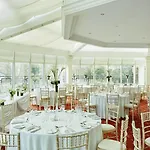 Hotel Delta By Marriott Centre