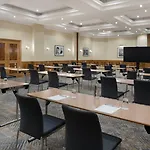 Delta By Marriott Centre فندق 4*