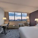 Hotel Delta By Marriott Centre
