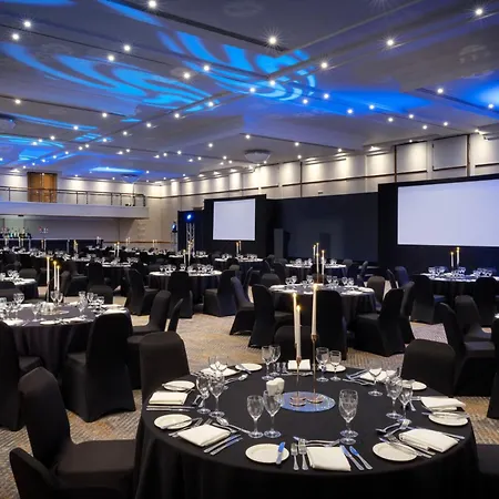 Delta By Marriott Centre