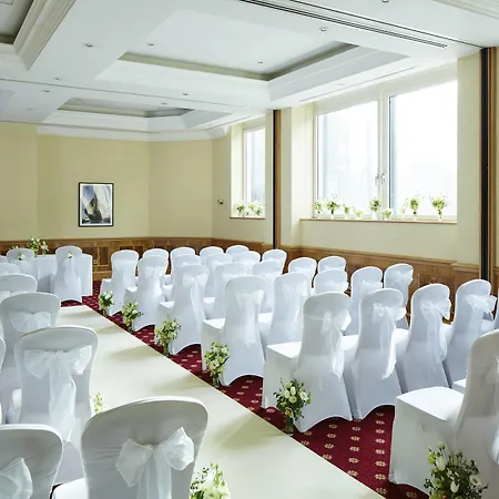 Delta By Marriott Centre فندق بريستول