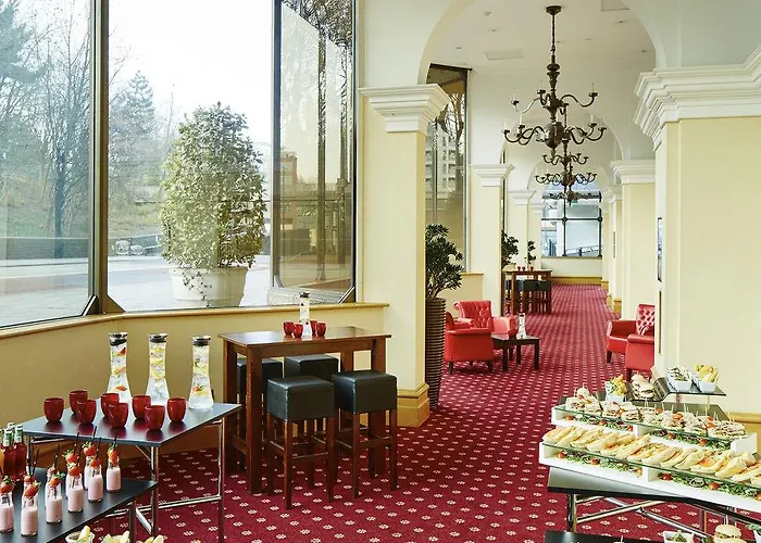 Hotel Delta By Marriott Centre