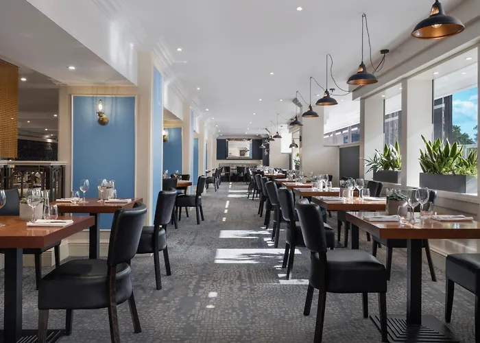 Delta By Marriott Centre