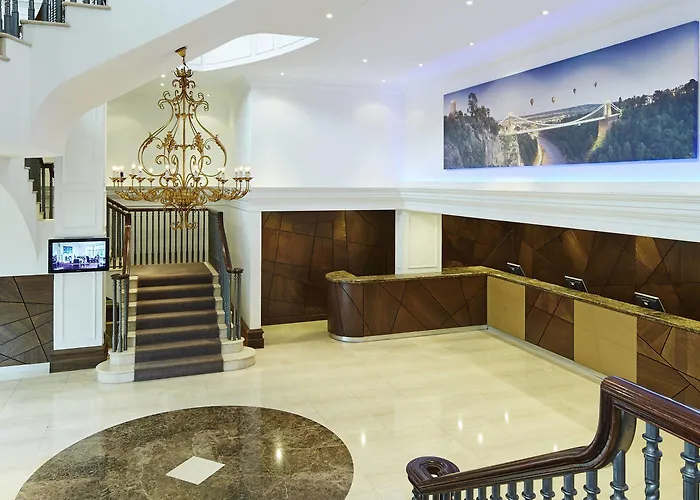 Delta By Marriott Centre 4*