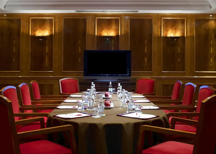 Delta By Marriott Centre 4*